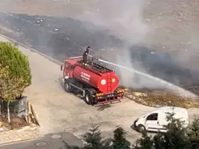 Çocukların çıkardığı yangını itfaiye söndürdü
