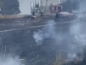 Çocukların yaktığı iddia edilen boş arsayı itfaiye söndürdü
