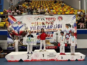 Çorum Belediyesi sporcuları karatede zirveyi bırakmıyor
