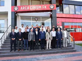 Çorum protokolünden Çorum FK’ya ziyaret: Kulüpp hedefleri istişare edildi
