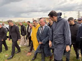 Çorum Valisi Ali Çalgan: "Hasar büyük ama sevincimiz o ki can kaybımız yok, çok şükür"
