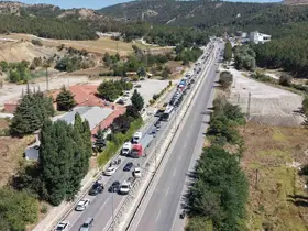 Çorum’da 3 araçlı zincirleme kaza: 5 yaralı
