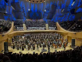 CSO’nun 200. yılı Dünya Koro Günü’nde 500 koristin verdiği konserle taçlandı
