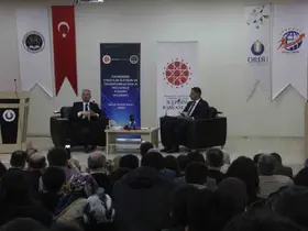 Cumhurbaşkanı Başdanışmanı Saral: "Birçok alanda dezenformasyonla karşı karşıyayız"
