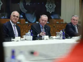 Cumhurbaşkanı Erdoğan, A Milli Kadın Voleybol Takımı’nı kabul etti
