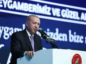 Cumhurbaşkanı Erdoğan: "Müslümanlar olarak başkalarına umut bağlamakla hiçbir yere varamayız"
