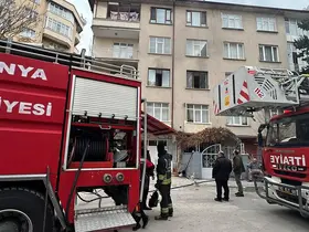 Dairedeki kombi patladı: 1 yaralı