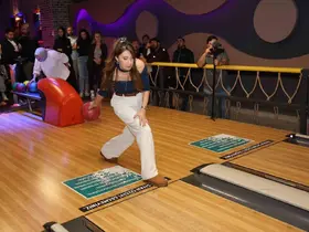 Darıca’da Öğretmenler Günü bowling turnuvasıyla kutlandı
