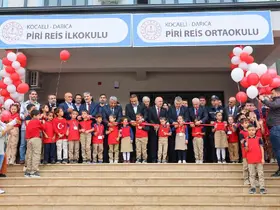 Darıca’da yeni okul coşkusu
