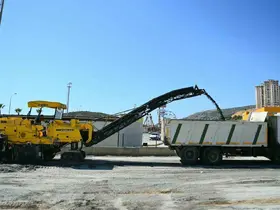 Değirmendere’de yollar yenileniyor
