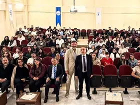Deneyimlerini üniversiteli gençlerle paylaştı
