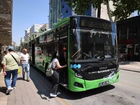 Denizli Büyükşehir ulaşım desteğinden binlerce öğrenci faydalandı
