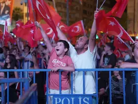Denizli’de 30 Ağustos coşkusu Sagopa ile zirveye tırmandı
