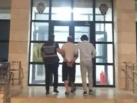 Denizli’de polisin operasyonlarında farklı suçlarla aranan 5 şüpheli yakalandı
