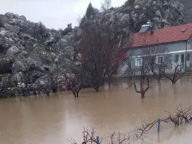 Derebucak’ta araziler sular altında kaldı