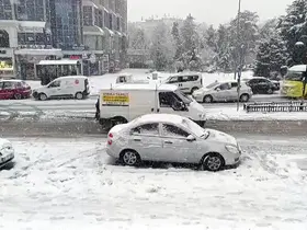 Develi’de kar yağışı etkili oldu
