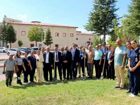 Devlet Hastanesi’nde ağaçlandırma seferberliği
