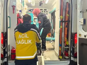 Devrilen motosikletin sürücüsü ağır yaralandı
