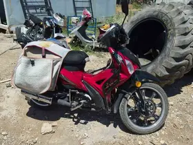Devrilen motosikletin sürücüsü yaralandı
