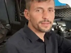 Devrilen pikabın sürücüsü hayatını kaybetti
