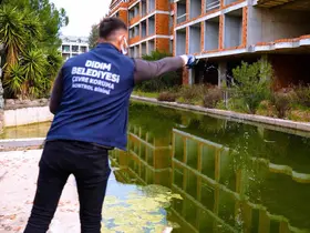 Didim Belediyesi’nden sinekle mücadele
