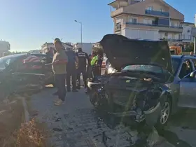 Didim’de trafik kazası: 1’i ağır 5 yaralı
