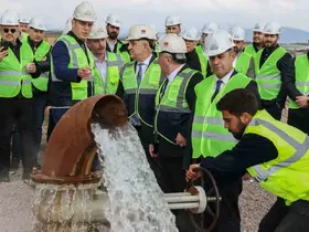 Dikili Jeotermal Isıtmalı Sera Organize Tarım Bölgesi’nde ilk ruhsatlar yatırımcılara teslim edildi
