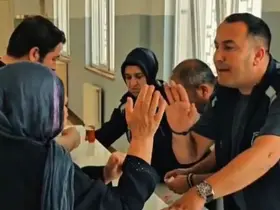 Dilencinin üzerinde çıkan para şok etti

