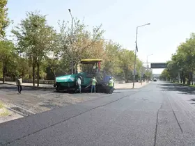 Diyarbakır’da 11 kilometrelik 11 cadde ve bulvara 30 bin ton asfalt serildi
