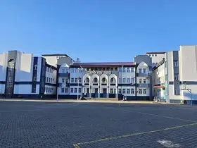 Diyarbakır’da 11 öğrenci zehirlenme şüphesiyle hastaneye kaldırıldı

