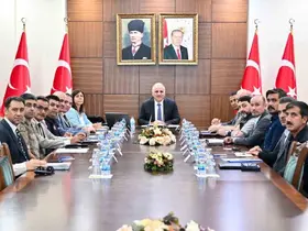 Diyarbakır’da anız yangınlarının önlenmesine yönelik toplantı
