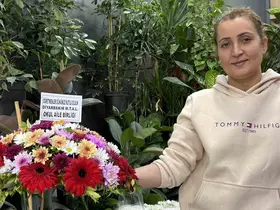 Diyarbakır’da çiçekçilerde Öğretmenler Günü yoğunluğu
