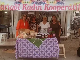 Doğal ürünleriyle festivale renk kattılar
