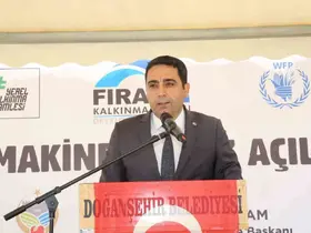 Doğanşehir’de buğday üretimine güç katacak ortak tarım makineleri parkı açıldı

