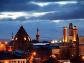 Doğu’da karla karışık yağmur var
