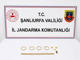 Dolandırdığı kişiden aldığı altınları satmaya çalışan şahıs yakalandı

