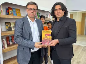 Dr. Cengiz Çelik, Ağrı’da okurlarıyla buluştu
