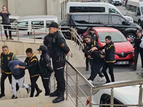 Düğün konvoyunda havaya ateş açılmasıyla ilgili 3 şüpheli adliyede
