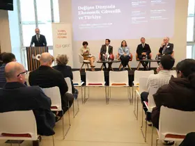 Dünyadaki ekonomik güvenlik ve Türkiye, İzmir’de GİF-EGİAD panelinde ele alındı
