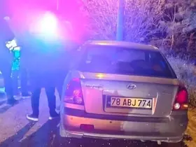Dur ihtarına uymayan sürücü kovalamacayla yakalandı
