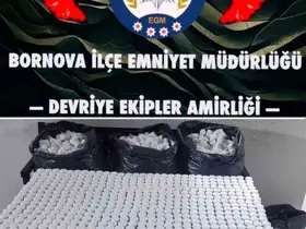 ’Dur’ ihtarına uymayıp kaçan araçtan on binlerce uyuşturucu hap çıktı
