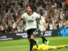Dusan Vlahovic, ilk gollerini Dolmabahçe’de attı
