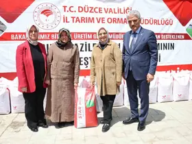 Düzce’de çiftçilere yem bitkisi tohumu dağıtıldı
