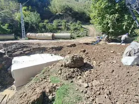 Düzce’de dere yatakları kutu menfezlerle güvenli hale getiriliyor

