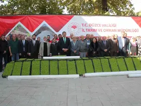 Düzce’de yüzde 75 destekli 232 bin 500 adet marul fidesi dağıtıldı
