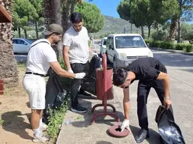Edremit MYO öğrencilerinden çevre temizliği
