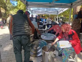 Edremit’in Dereli Mahallesi geleneksel köy hayrı gerçekleştirildi
