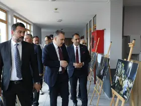 Edremit’te "İrade bizim, zafer bizim" fotoğraf sergisi açıldı
