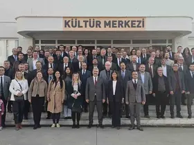 Efeler’de ’Eğitim Yöneticileri Okuyor’ projesinde yeni dönem başladı
