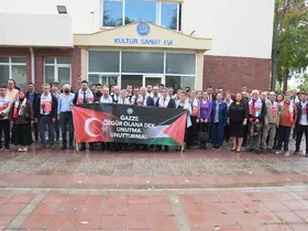 Ege Üniversitesinde, soykırıma uğrayan Gazze anlatıldı

